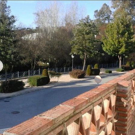 エル・ボスケ Casa El Campanarioヴィラ エクステリア 写真